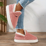 CozyStep – Puhatalpú Otthoni Papucsok