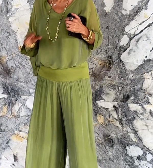 Larisa – Elegáns Nyári Öltöny Laza Nadrággal
