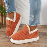 CozyStep – Puhatalpú Otthoni Papucsok