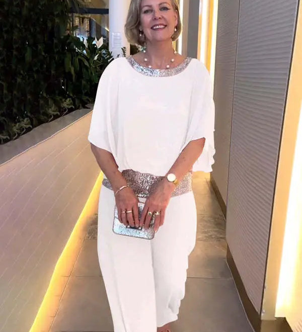 Liana – Elegáns Két Részes Szett Felsővel és Szoknyával