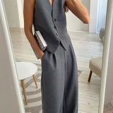 Ioana – Elegáns Szett Modern Szabással