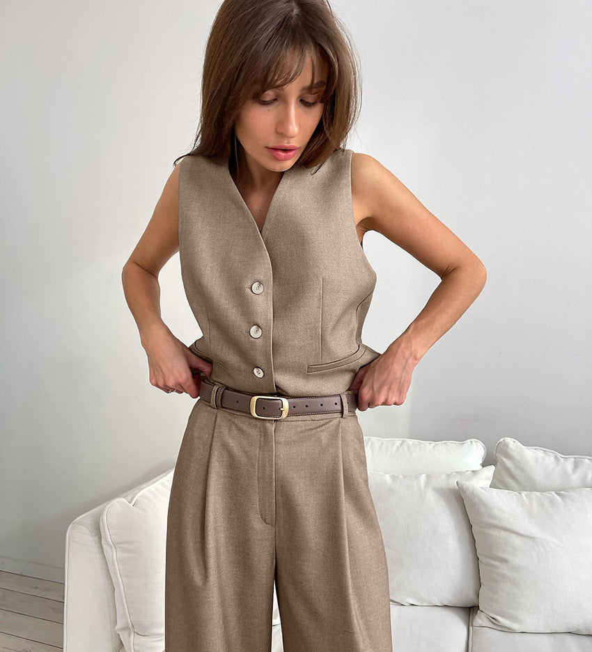 Ioana – Elegáns Szett Modern Szabással