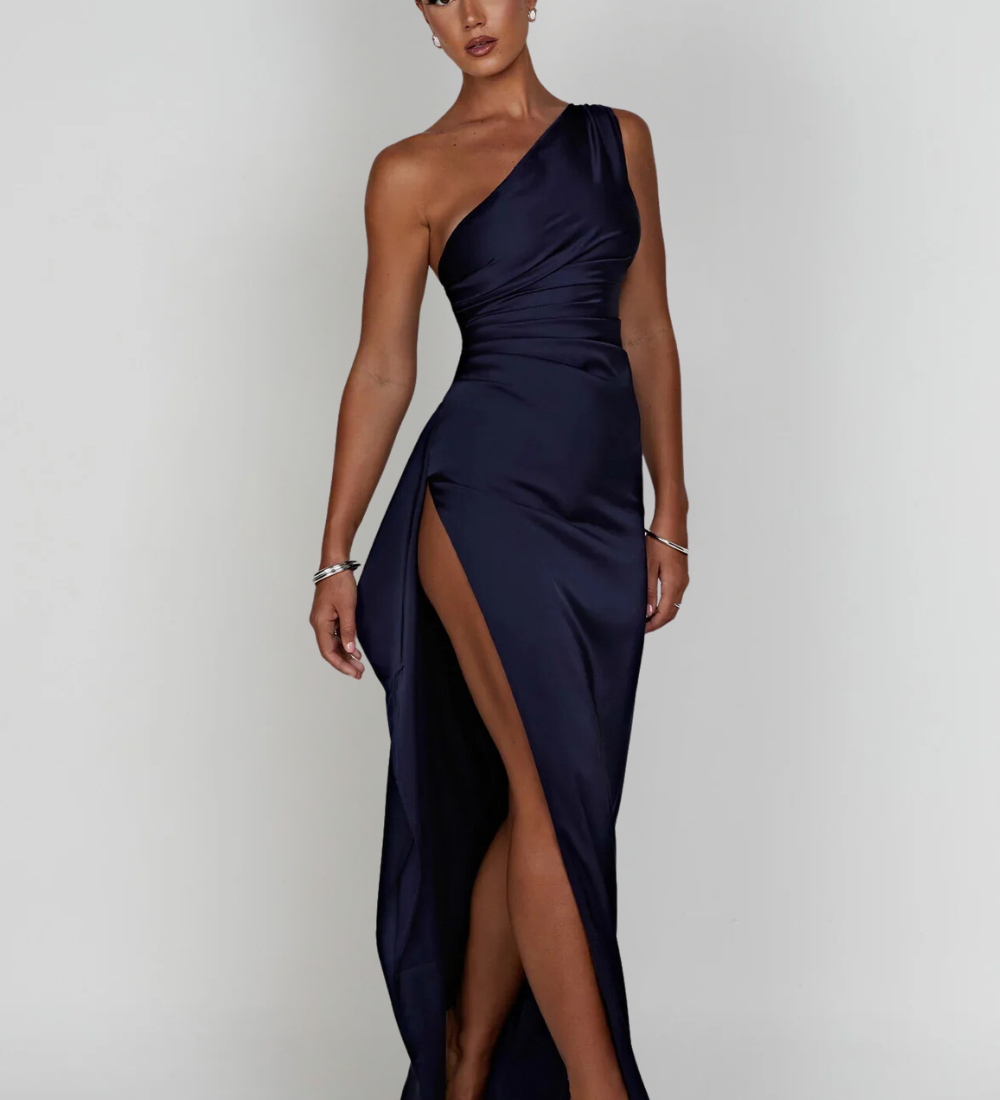 Teodora – Klasszikus és Elegáns Maxi Ruha