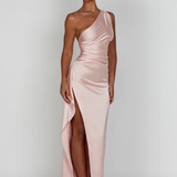 Teodora – Klasszikus és Elegáns Maxi Ruha
