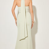 Clarisa – Rochie Maxi Halter cu Croială Sculpturală