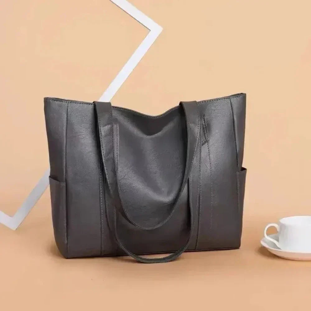 Lucia — Elegáns minimalista kézitáska