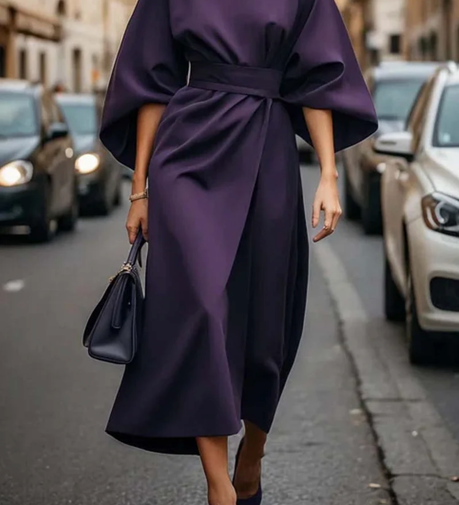 Salomea – Elegáns Ruha Klasszikus Szabással