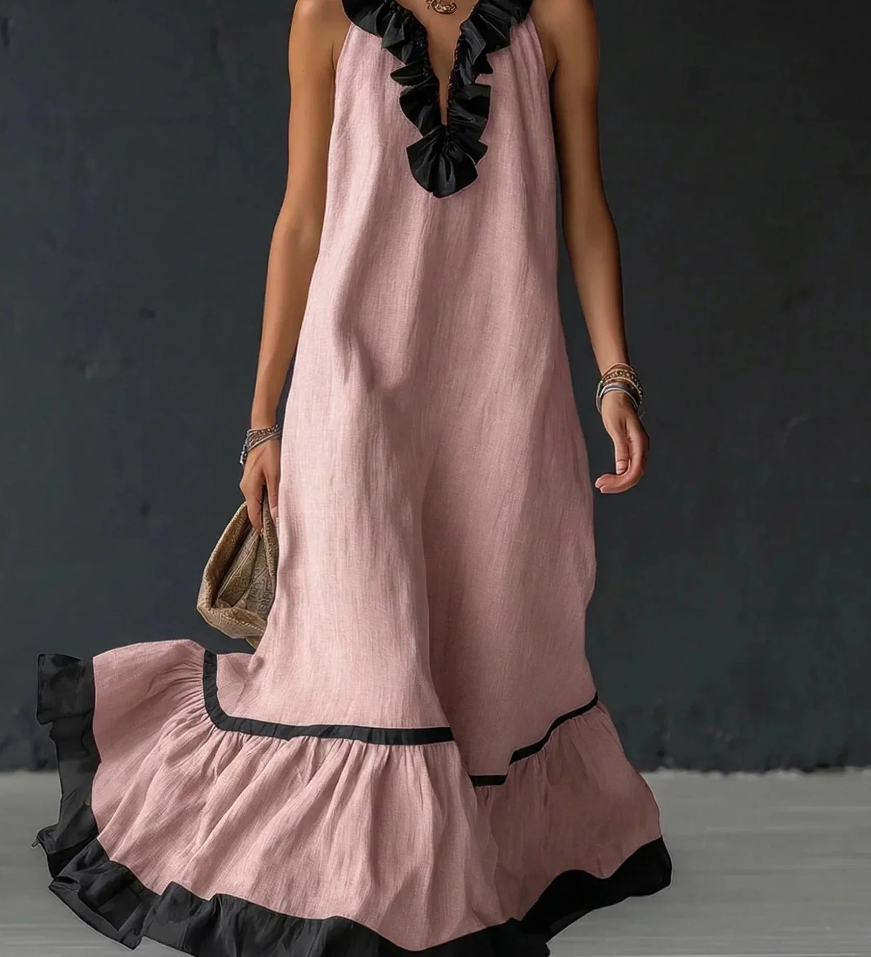 Serena – Rochie Lungă cu Volane