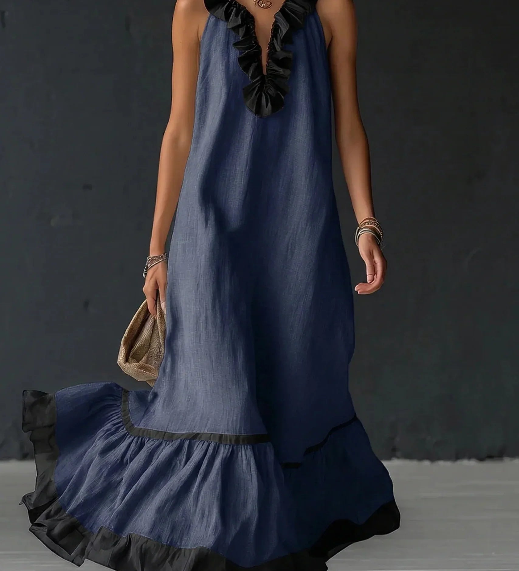 Serena – Rochie Lungă cu Volane