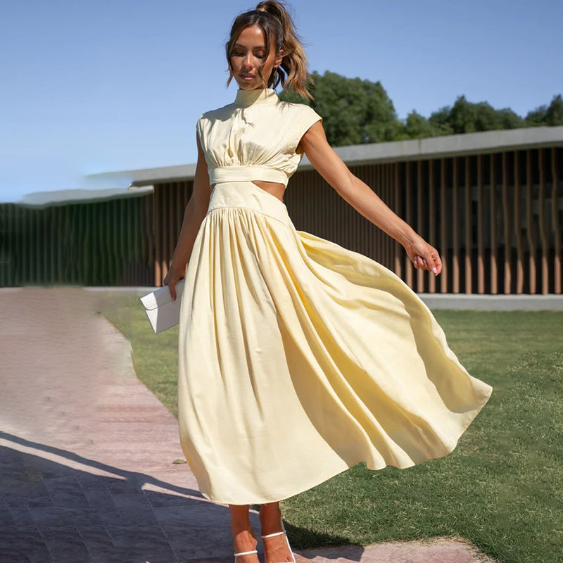 Raluca – Rochie cu Decolteu Adânc