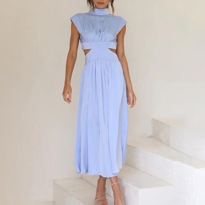 Raluca – Rochie cu Decolteu Adânc